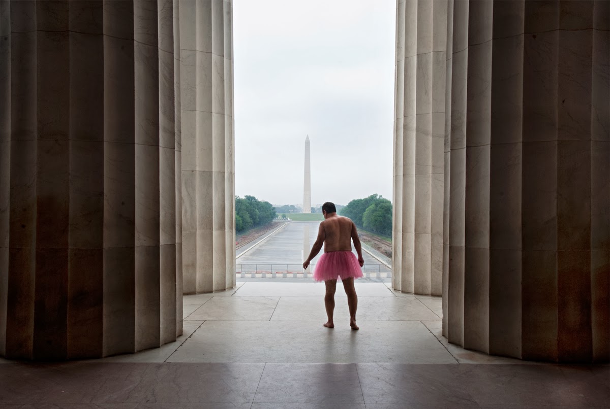 Bob Carey - This Guy Traveled The World in a Pink Tutu to Make his Wife Laugh During Chemo