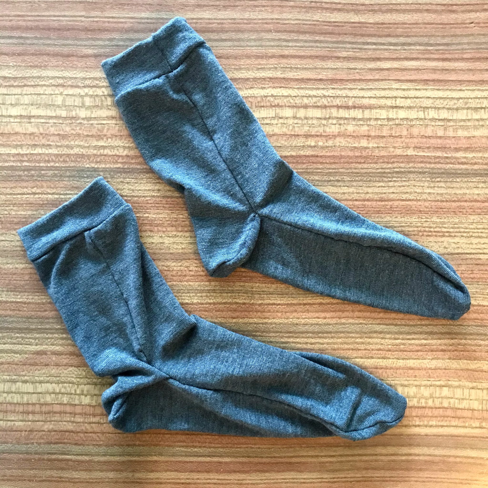 So, Zo': Free Pattern Friday: Socks for Everyone