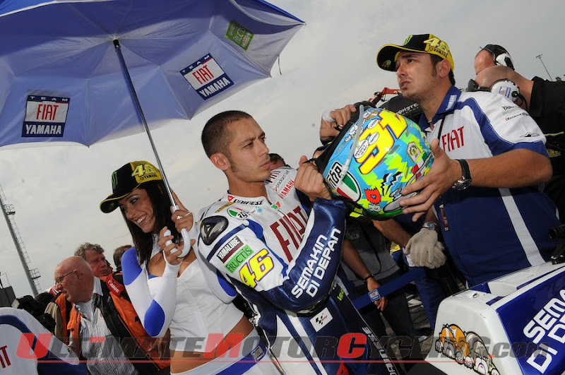 2010 Valentino Rossi Misano MotoGP Helmet Photos