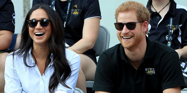 Prince Harry & Meghan Markle are ENGAGED!