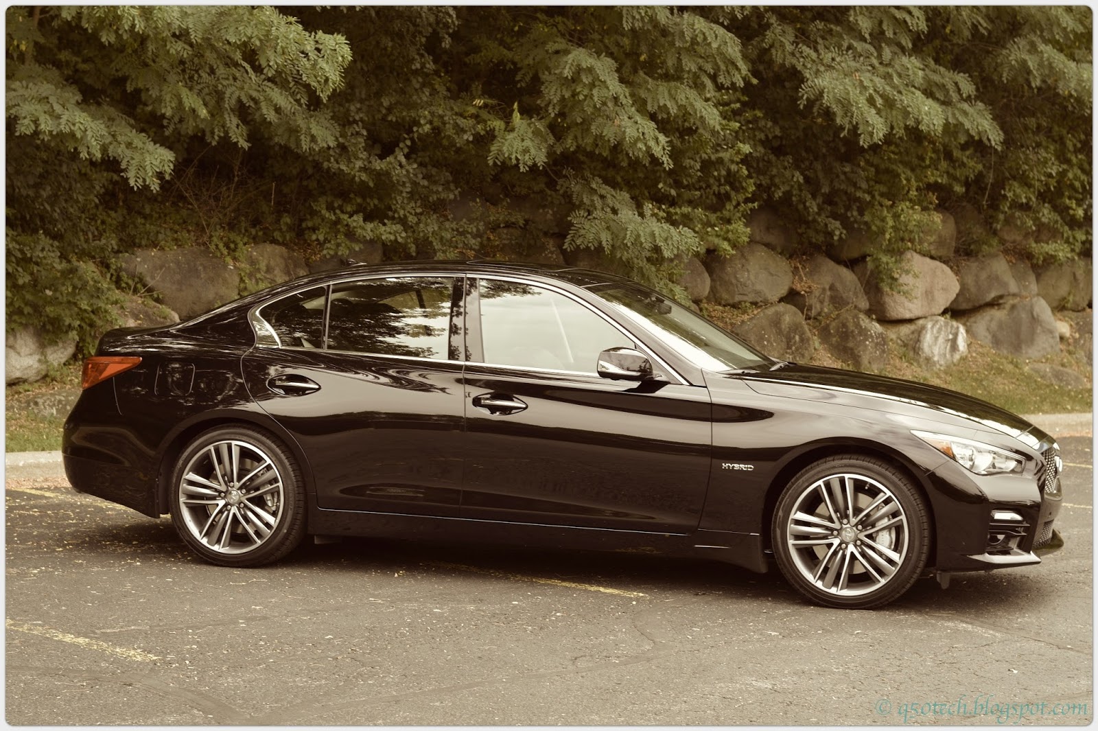 Infiniti Q50 Technical & Operational Blog: Photo-shoot of the Malbec ...