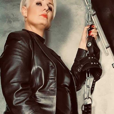 Das Zuchthaus in Germany for a special BDSM, femdom & prison play experience with mistress Frau Aufseherin
