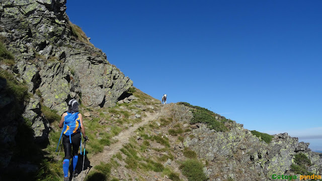 Subida al Pico San Millán "techo de Burgos" desde Zarcia por el Valle Urbión y regresando por la Gárrula y las cascadas.