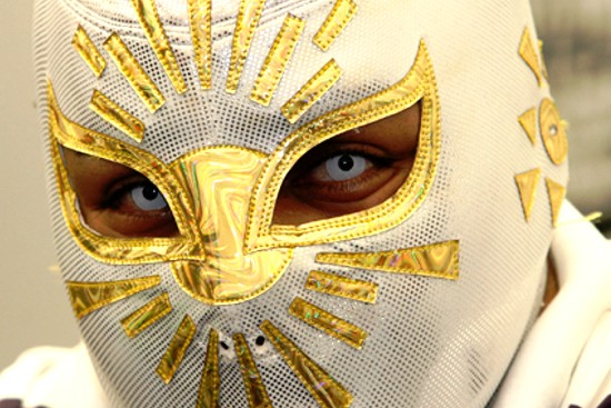 sin cara unmasked 2011. Sin+cara+unmasked+and+rey+