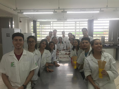 Alunos da 5° fase de Recursos Pesqueiros