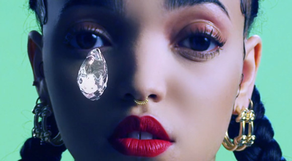 FKA Twigs - Water Me