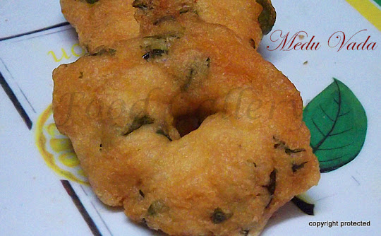 medu vada, urad dal vada