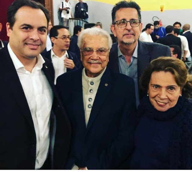 Governador Paulo Câmara, ex-prefeito Ivo Amaral, Edjenalva e Marcelo Canuto, presidente da Fundarpe