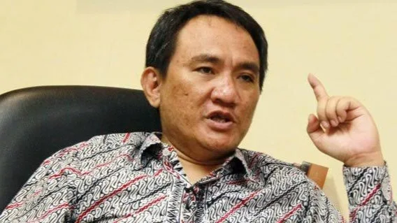 Soal Kota Medan 'Makin Parah' Dibawah Kepemimpinan Akhyar Nasution, Andi Arief Sebut Fadli Zon Keblinger.