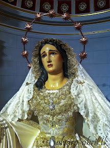 maria-santisima-del-sacromonte-pascua-y-mayo-y-besamanos-2013-alvaro-abril-(3).jpg