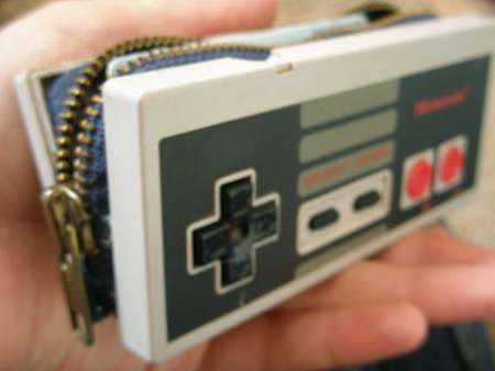 NES Controller Wallet