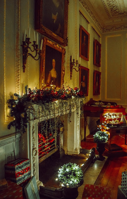 santa visit fota house