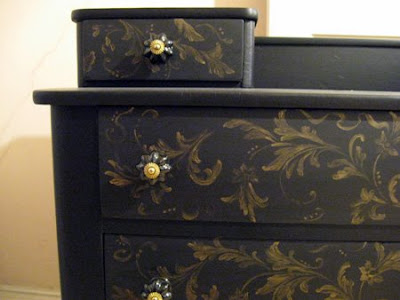 Painting Wood Furniture Ideas on Can I Paint A Wood Veneer Dresser     Google Can You Put A Urethane