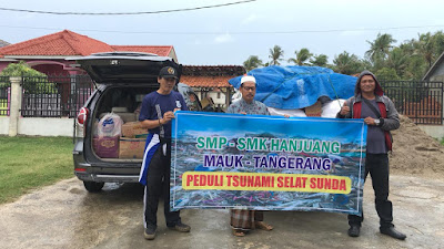 SMP dan SMK Hanjuang Mauk Peduli Korban Tsunami Selat Sunda