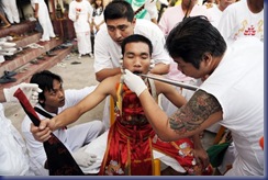 extreme-piercing-for-the-love-of-gods15