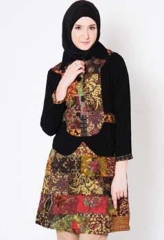 Koleksi Model  Baju  Batik  Atasan Wanita Muslimah Modern Terbaru
