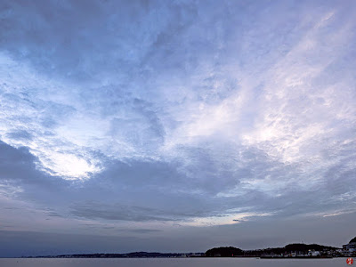 Sunset in blue: Morito-beach (Hayama)