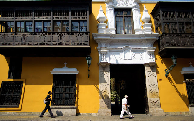 Casa Goyeneche - detalle del ingreso