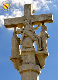 RAINVILLE (88) - Croix-calvaire du cimetière