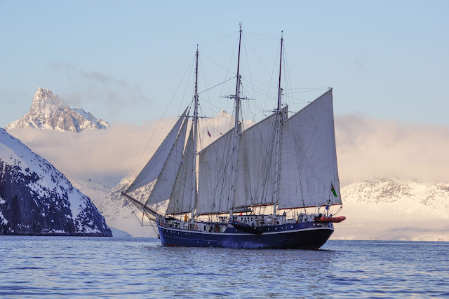 Oceanwide Expeditions REMBRANDT VAN RIJN