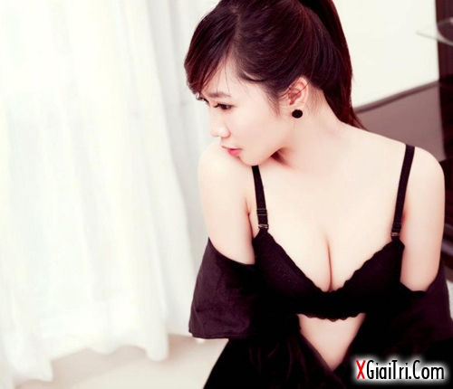 Nu Pham sexy cực hot