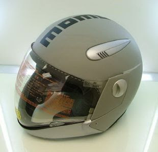 Super Bikes  MOMO DESIGN DEVIL RACER GRAY MOTORCYCLE HELMET