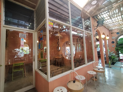 Tropical Cafe Surabaya