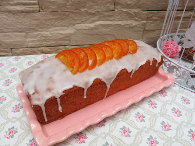 PLUM CAKE CON FRUTAS CONFITADAS