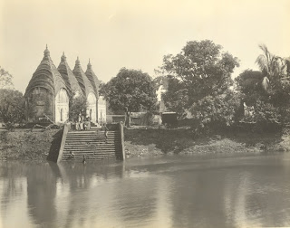 A 12th century Dhakeshwari Temple, Dhaka