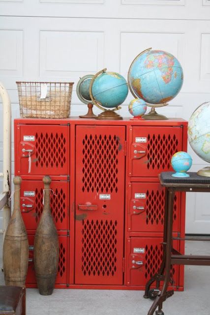  Red vintage lockers