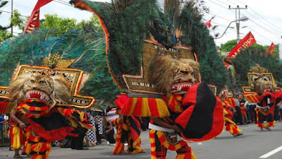 Macam Macam Tari Tradisional Jawa Timur Beserta Gambarnya Macam Macam Tari Tradisional Jawa Timur Beserta Gambarnya