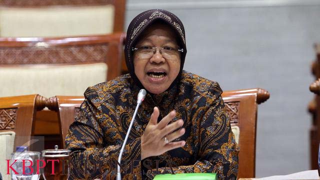 Wali Kota Surabaya Risma Siap Menggantikan Gubener Anies Baswedan