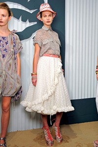 SUNO5