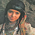 Amazigh woman of the loom