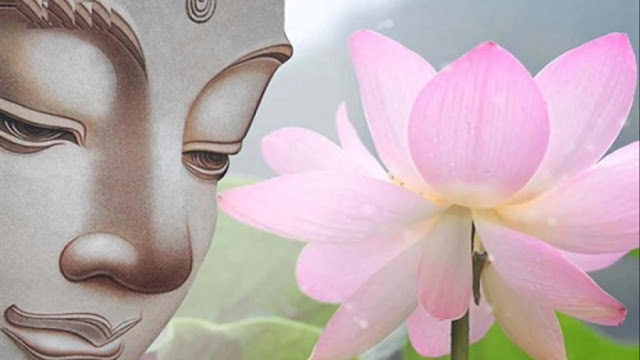 3-triet-ly-sau-sac-cua-phat-day-giup-chung-ta-co-cuoc-song-an-nhien-tu-tai