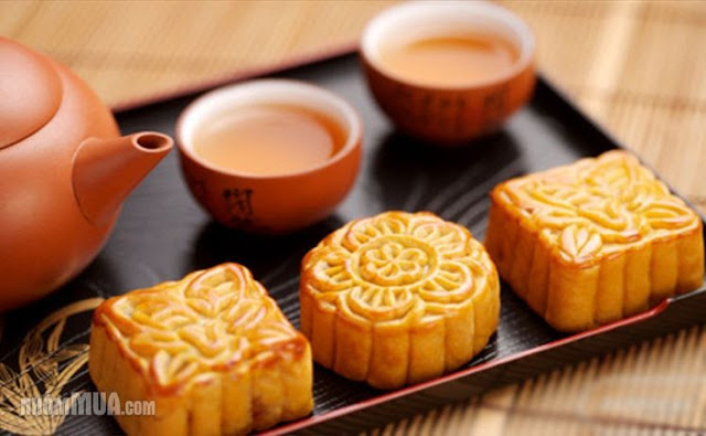 Moon cake