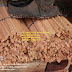 Handicraft Ke rajinan Tasbih Proses Pemotongan Kayu di IMDA Handicraft