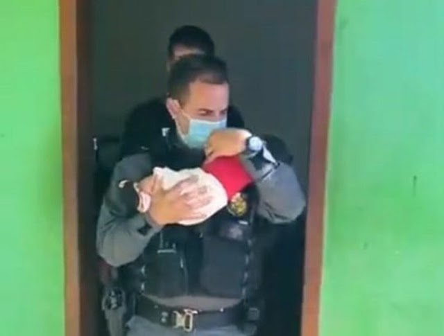 Mãe deixa bebê de 2 meses como ‘garantia’ em boca de fumo e perde a guarda da criança