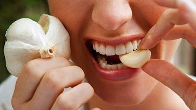 Bật mí cách chữa đau răng khôn bằng tỏi hiệu quả-1
