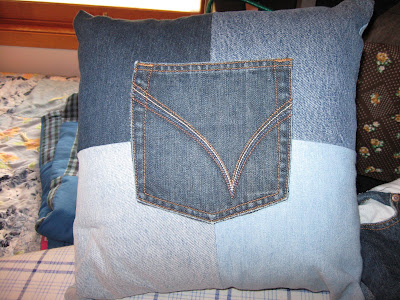 Sewing Projects on House In The Prairie  Turning Old Jeans Into Fun Sewing Projects
