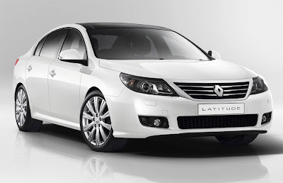 2011 Renault Latitude Images