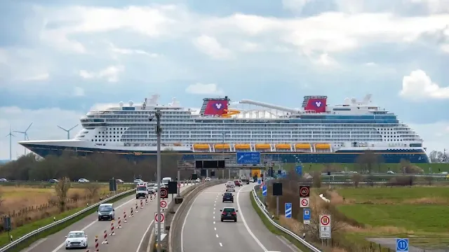 Disney Wish -Biggest Disney Cruise Ship