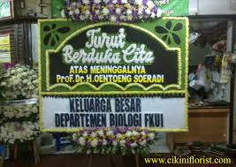 Jual Bunga Duka Cita Untuk Simbol Kesedihan dan Penghormatan