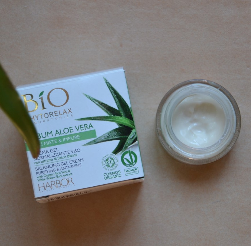 crema aloe e tea tree oil