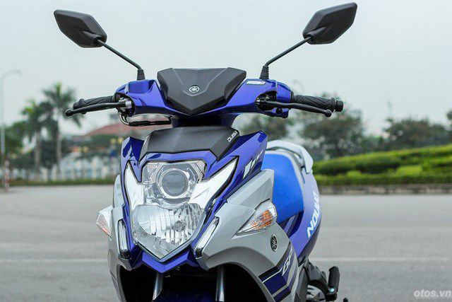 Xe Yamaha Nouvo GP 2016 thay áo mới