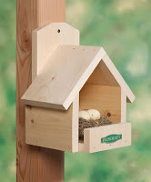 Cardinals Birdhouse