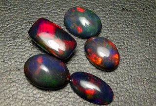 Cara Memunculkan Motif Kembang Pada Batu Opal / Kalimaya