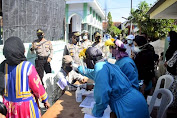  Kapolres Pasuruan Kota Tinjau Pelaksanaan Swab PCR dan Pemindahan Warga Ke Rumah Karantina