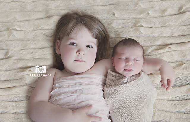 Newborn, photographer, edinburgh, musselburgh, lothians, fife, glasgow, sibling, photoshoot, studio, 