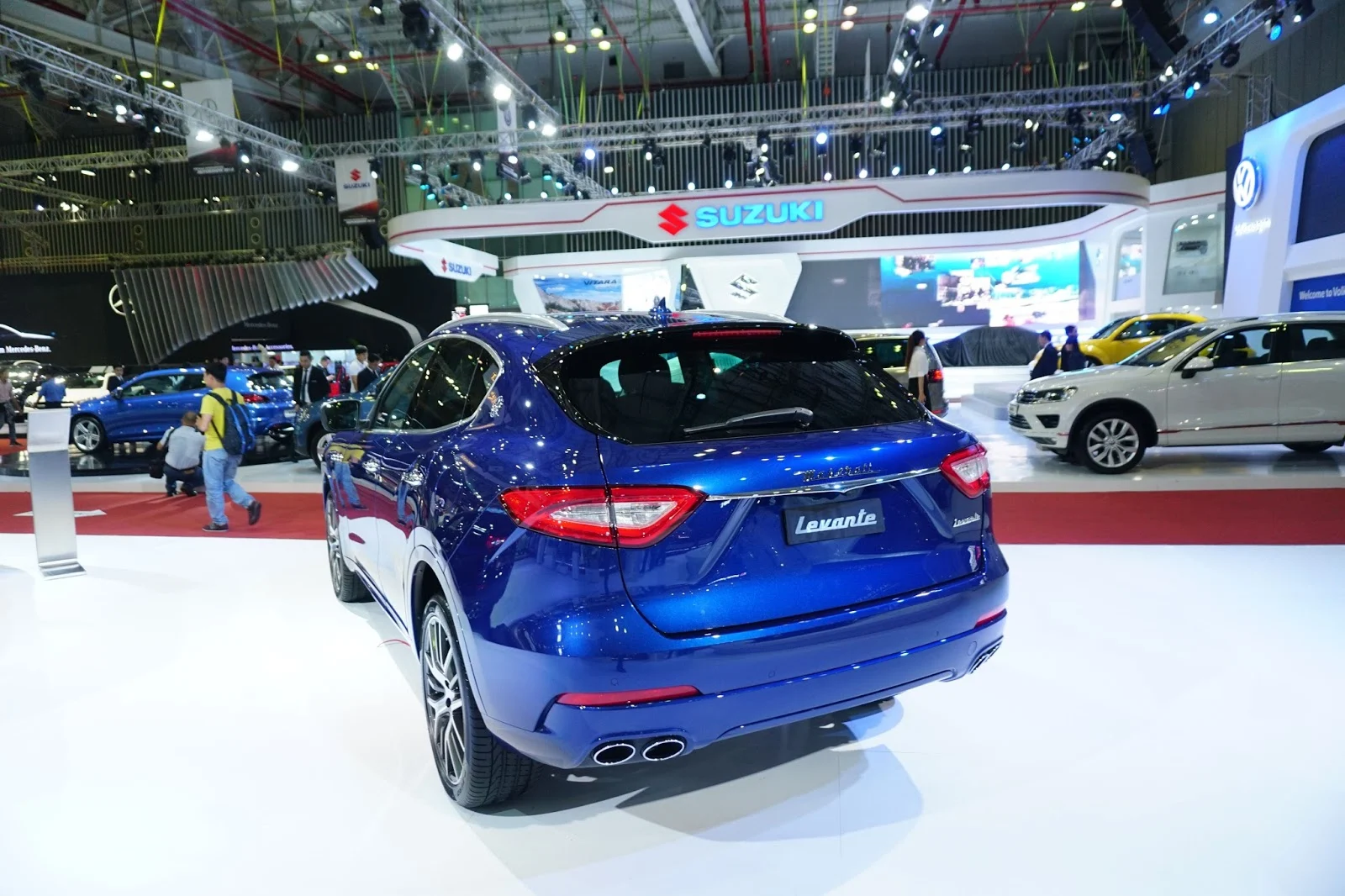 Đuôi xe Maserati Levante có nhiều nét giống những chiếc Porsche